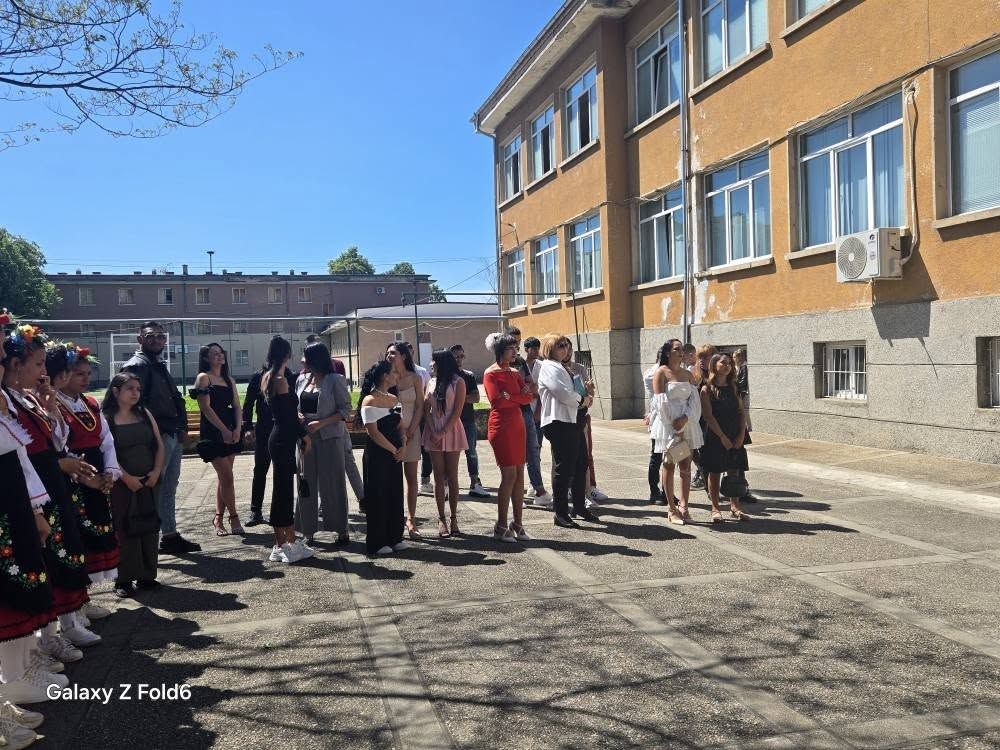 Випуск `25 - ПГЖПТ Христо Смирненски - Карлово